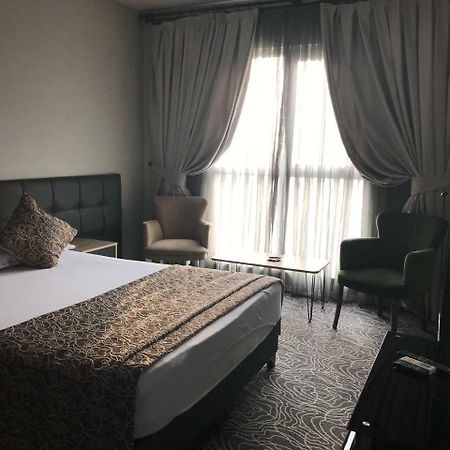 Merze Suite Konaklama Istambul Exterior foto