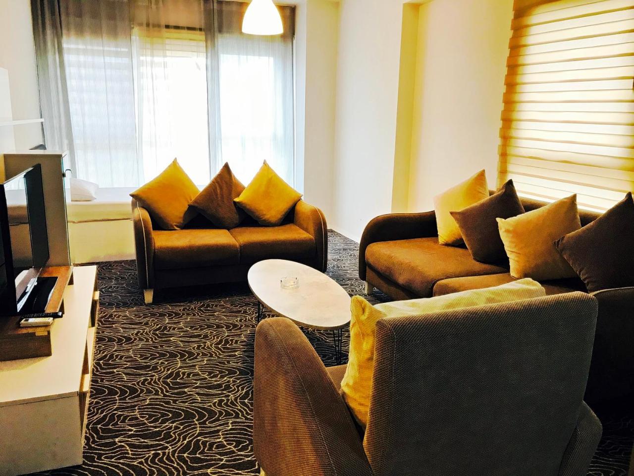 Merze Suite Konaklama Istambul Exterior foto